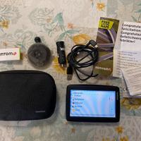 Navgatore TomTom start con accessori