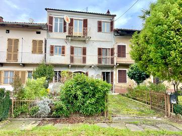 CASA SEMINDIPENDENTE A ARAMENGO