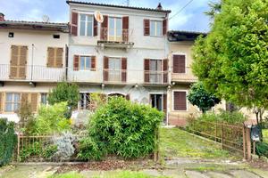 CASA SEMINDIPENDENTE A ARAMENGO