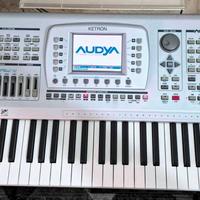 Ketron Audya 76,Kit SSD,Custodia,2 PenDrive,FULL