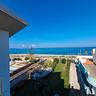 venetico-piccola-mansarda-con-terrazzo-vista-eolie