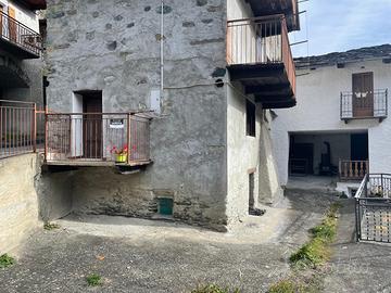 Bilocale in borgata