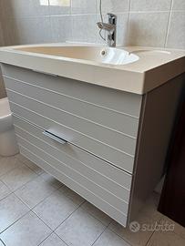 Mobiletto per bagno con lavandino integrato