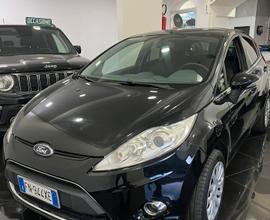 Ford Fiesta 1.4 TDCi 68CV 5 porte Titanium