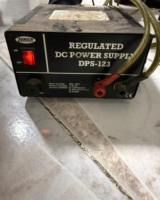 Alimentatore DC stabilizzato