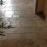 Lastre e basole in pietra di recupero selezionate