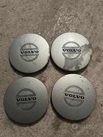 Coprimozzi Volvo 480 