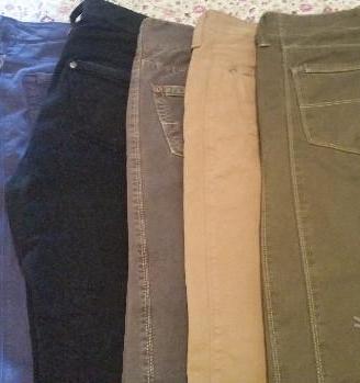 Pantaloni jaggy
