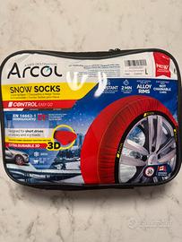 Calze da neve misura L 205 55 R17