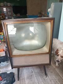 televisore vintag