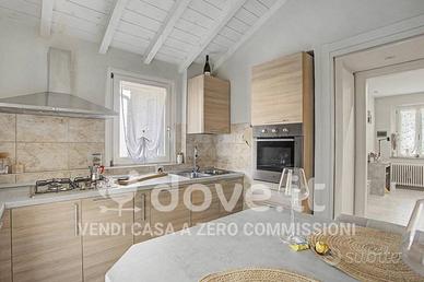 Appartamento di 70 m² con 3 locali e box auto a Br