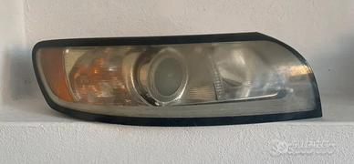 VOLVO V50 FARO / FANALE ANTERIORE DESTRO
