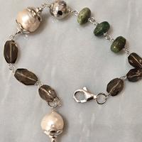Bracciale: argento 925, perle, crisoprasio, quarzo