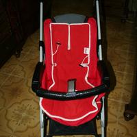 Passeggino reversibile fronte mamma