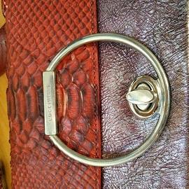 Borsa pochette a mano