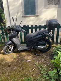 Scooter QJ Motor SQ200