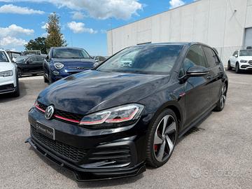 Volkswagen Golf GTI Performance 2.0 245 CV TSI 5p.