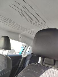 PEUGEOT 2008 1.2