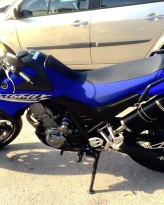 Special Titanium Black Roadsitalia Yamaha XT 660 X
