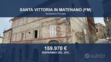 Immobile in asta di 352 m² con più di 5 locali a S