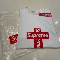 T-shirt Supreme Cross Box logo