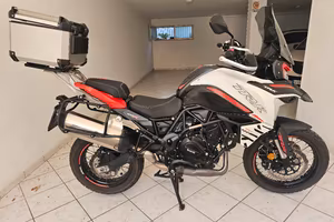 Benelli Trk 702x 