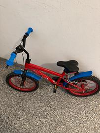 BICI SPIDERMAN 4-7anni