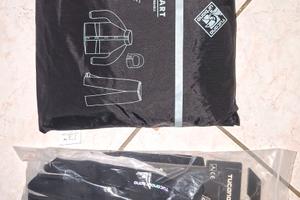 Set antipioggia e guanti