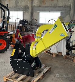 Cippatore Agrinova per trattore