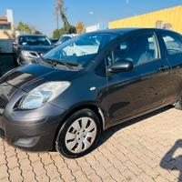 Toyota Yaris 1.0 3P Luxury pack