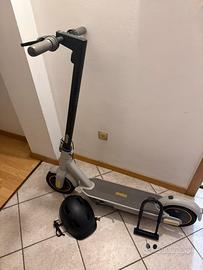 Monopattino NINEBOT SEGWAY G30 MAX LE II