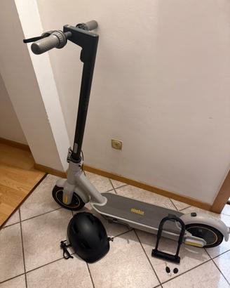 Monopattino NINEBOT SEGWAY G30 MAX LE II