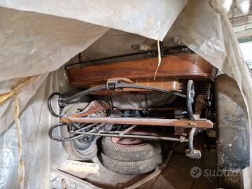 calesse e carro in legno