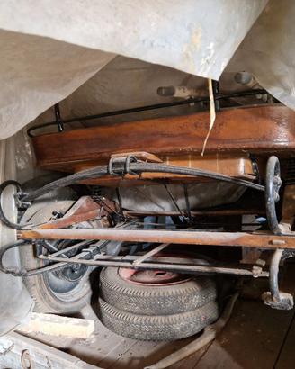 calesse e carro in legno