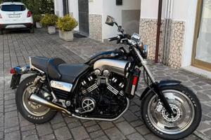 Yamaha V-Max