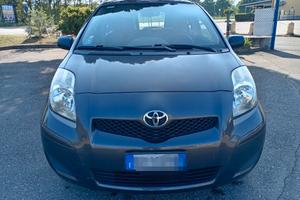 Toyota Yaris 1.0 3 porte