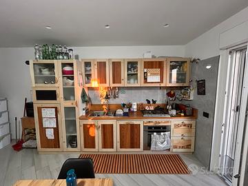 Cucina legno massello