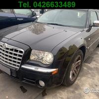 Ricambi usati 300c 3.0 DIESEL automat.(NO MOTORE)