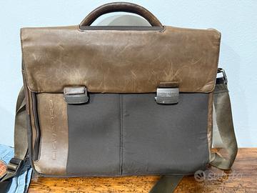 Porta documenti /computer PIQUADRO