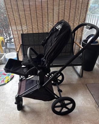 Trio Cybex Priam (Modello 2021)  Nero  Matte Black