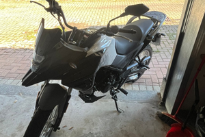 Moto 125cc praticamente nuova