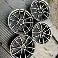 cerchi in lega da 16 per BMW