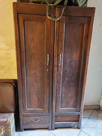 Armadio Guardaroba in Legno Vintage