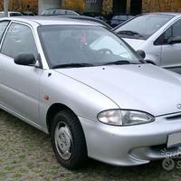 Parabrezza Hyundai Accent da 1994 a 2000