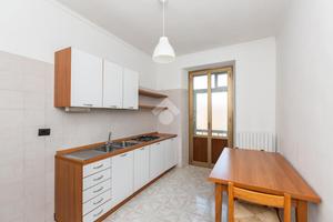 3 LOCALI A TORINO