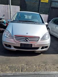 Ricambi Mercedes Classe A w169 2007 180CDI 640940