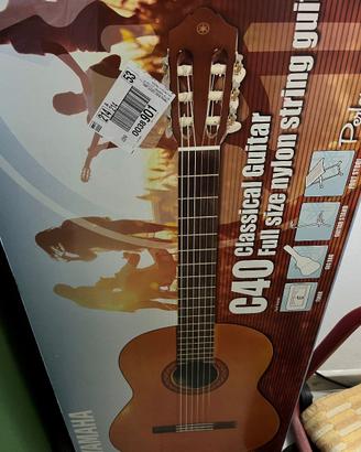 Chitarra classica YAMAHA C40