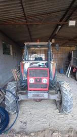 Massey Ferguson 553