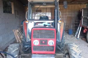Massey Ferguson 553