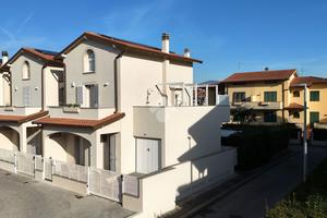 VILLA SINGOLA A CAMPI BISENZIO